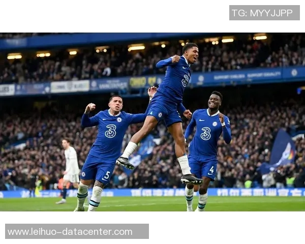 西甲精彩对决马竞狂胜曼城五球横扫引爆全场热情